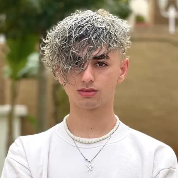 K ᗩ ᖇ ᗩ ᗰ 🥶