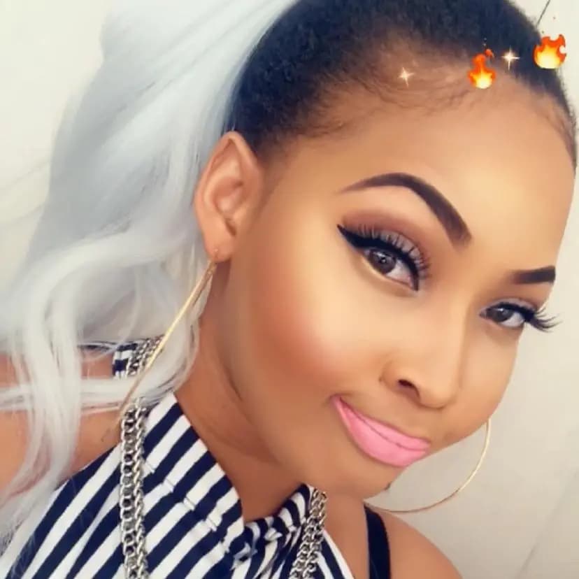 Julia_bosslady
