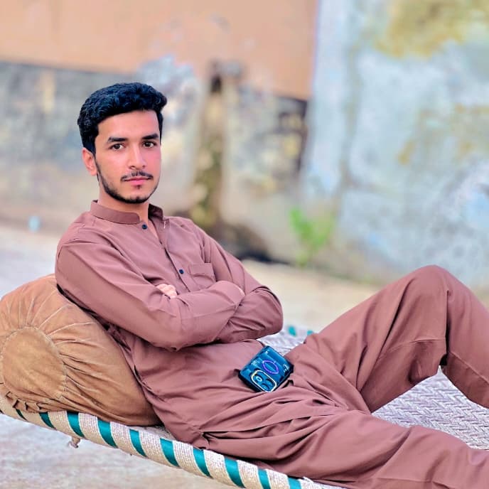 Mzubair G