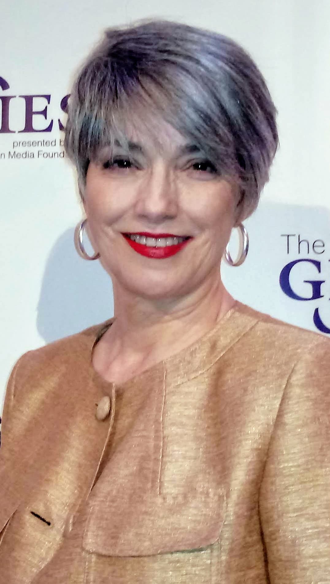 Suzanne Savoy