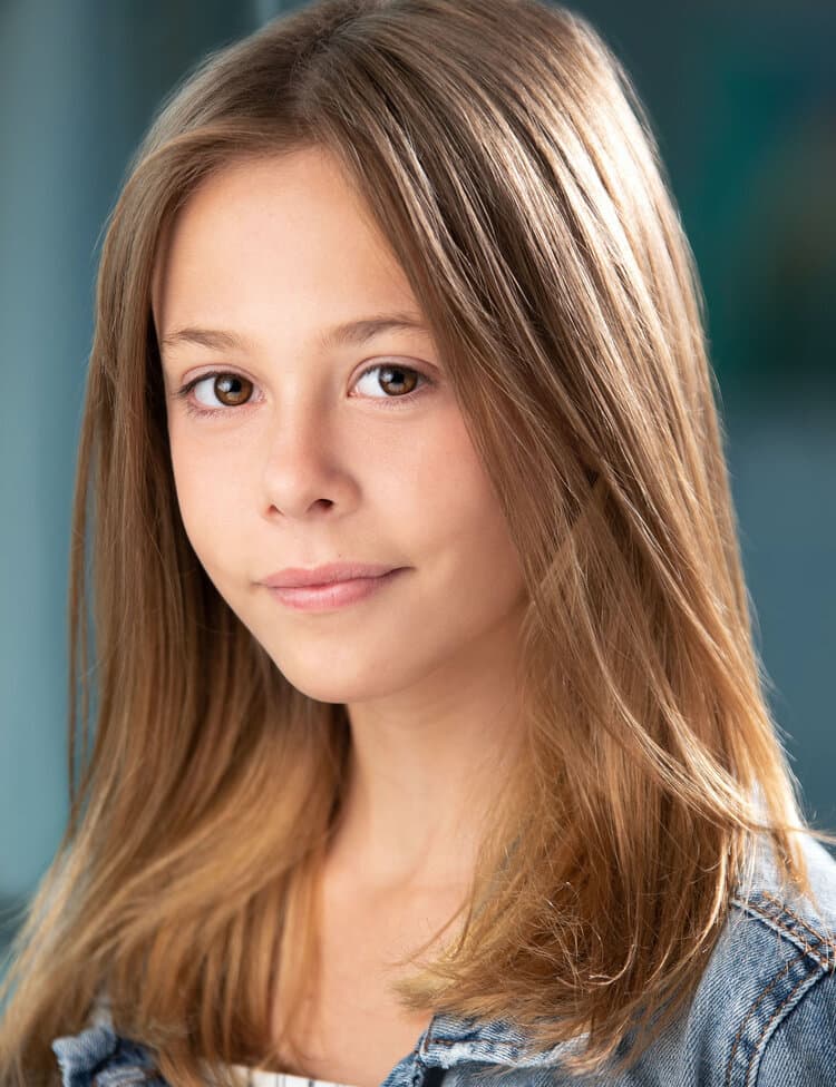 Izzy Perry