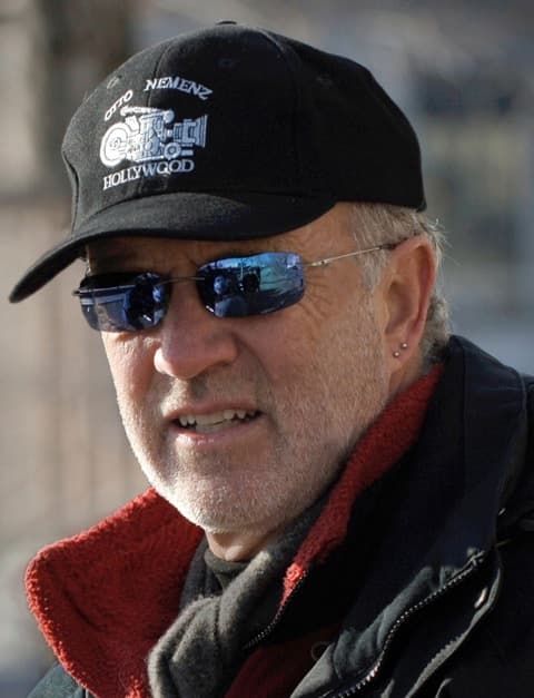 Stuart Gillard
