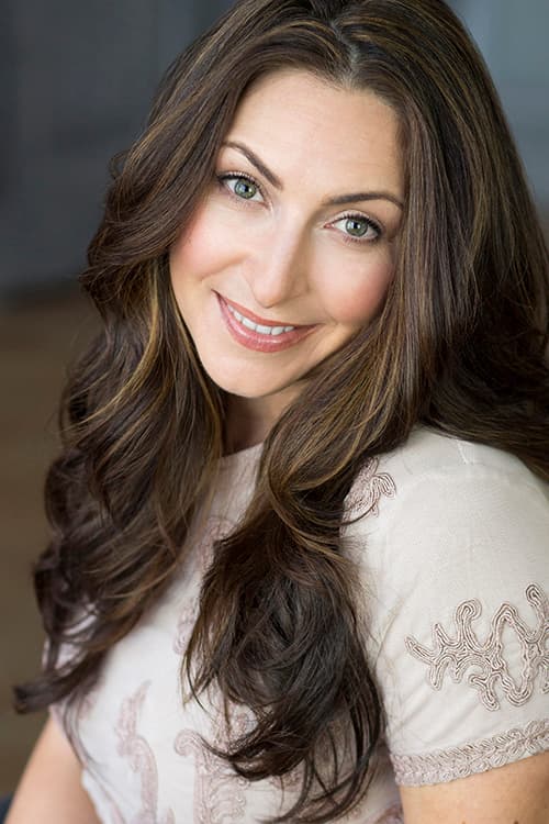 Tara Macri