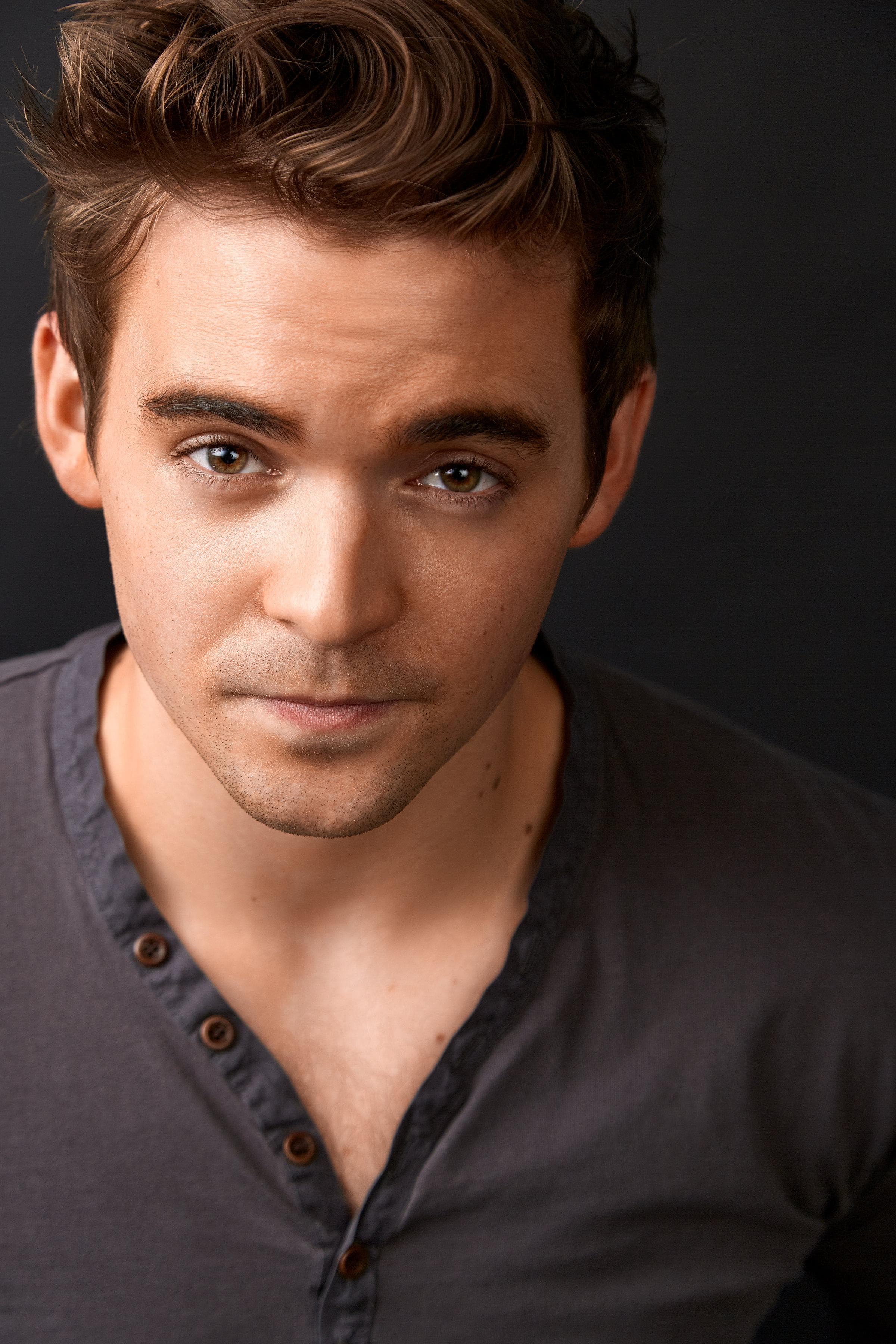 Chris Leary