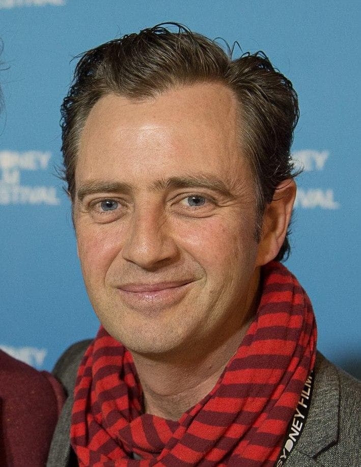 Andrew Curry