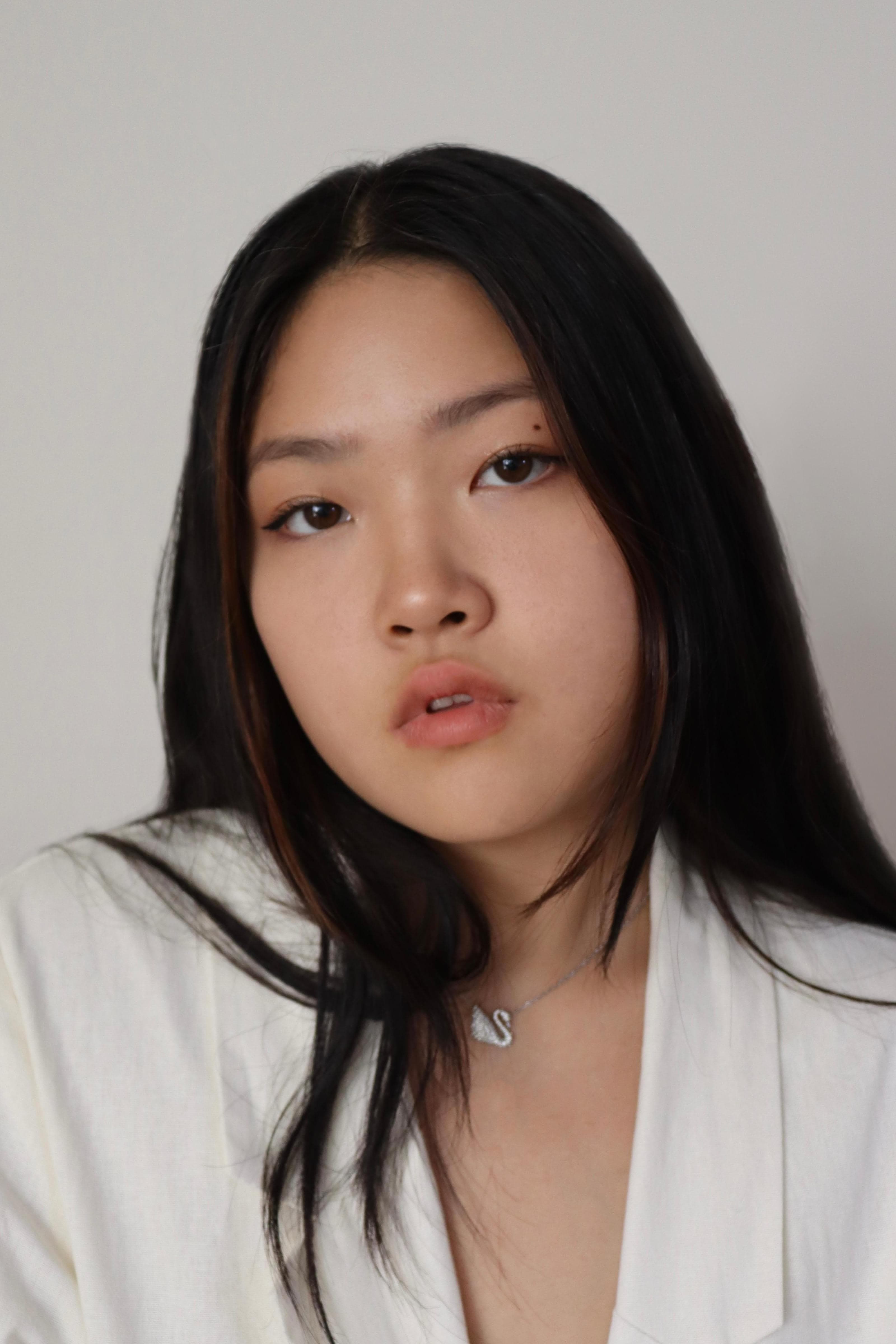 Esther Son