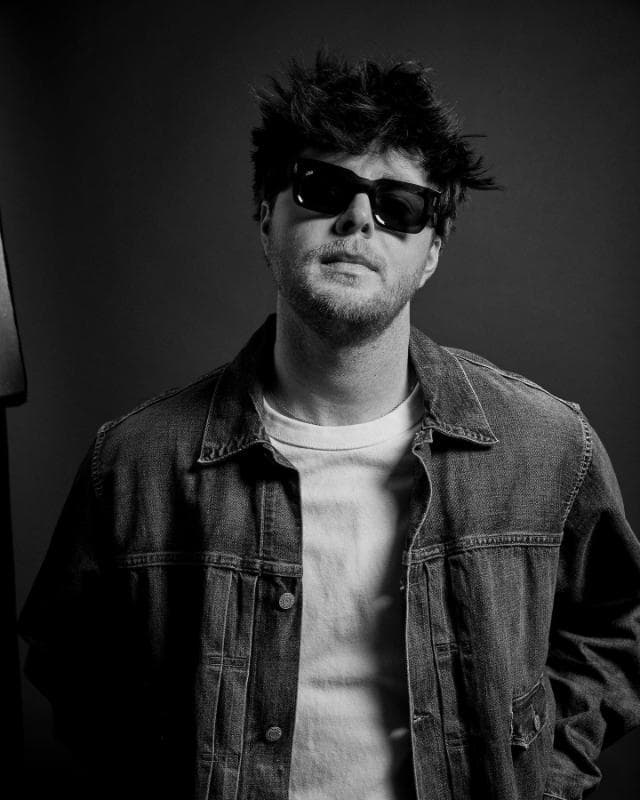 Alex Warren