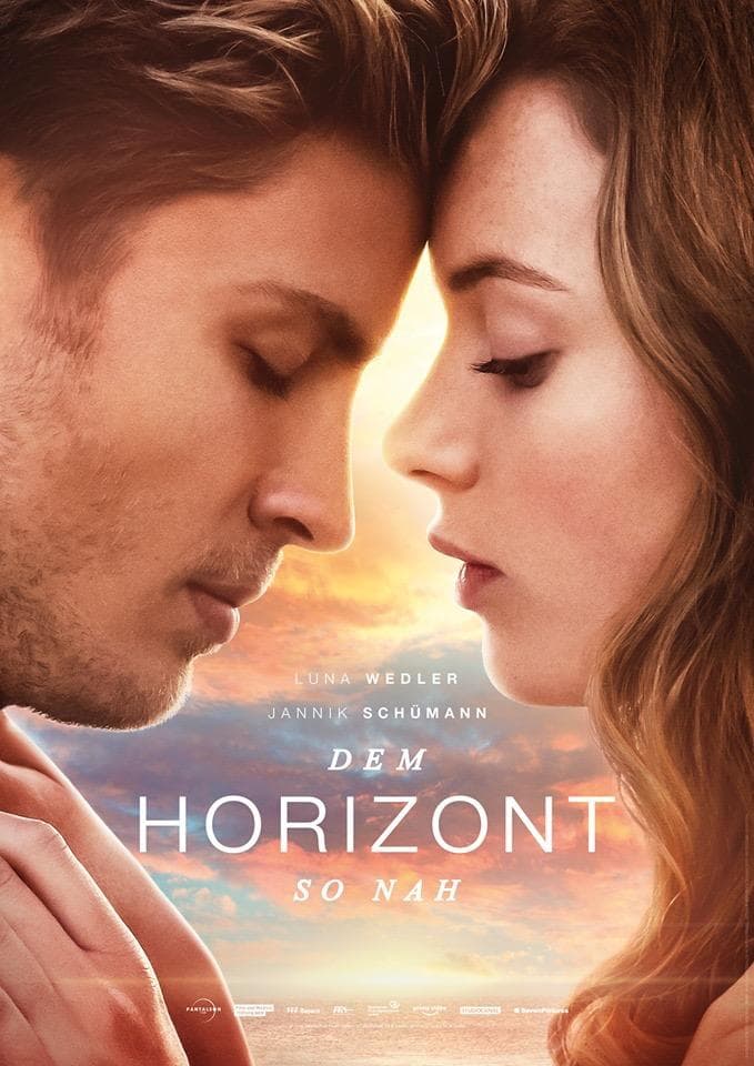 Close to the Horizon [Russian]