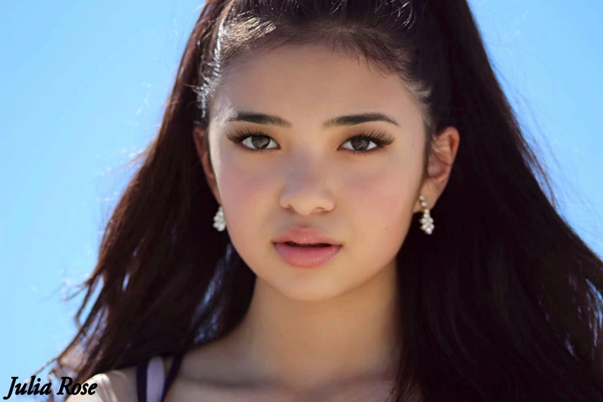 Julia Rose
