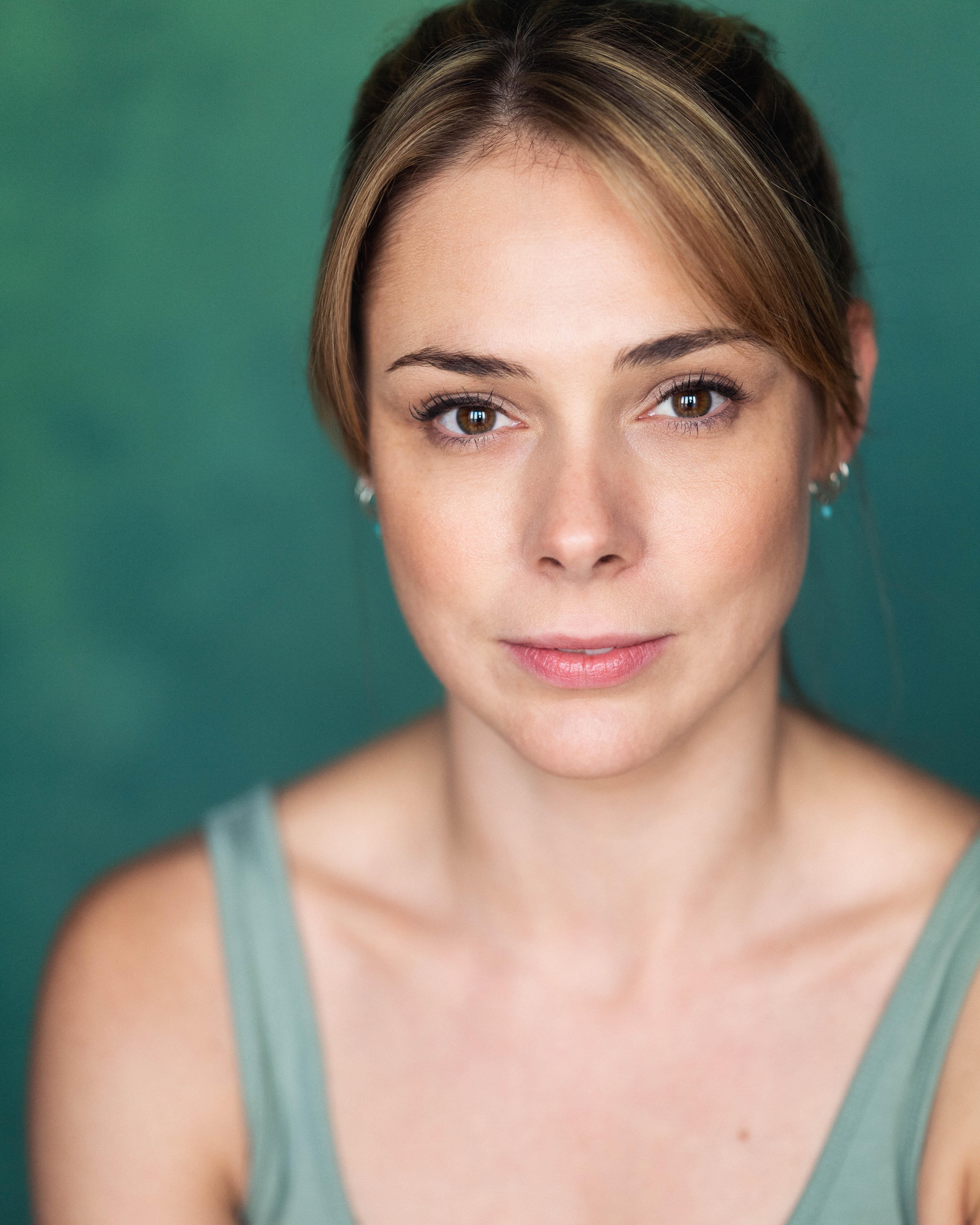 Lizzie Davies