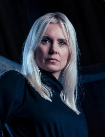 Bettina Holwerda