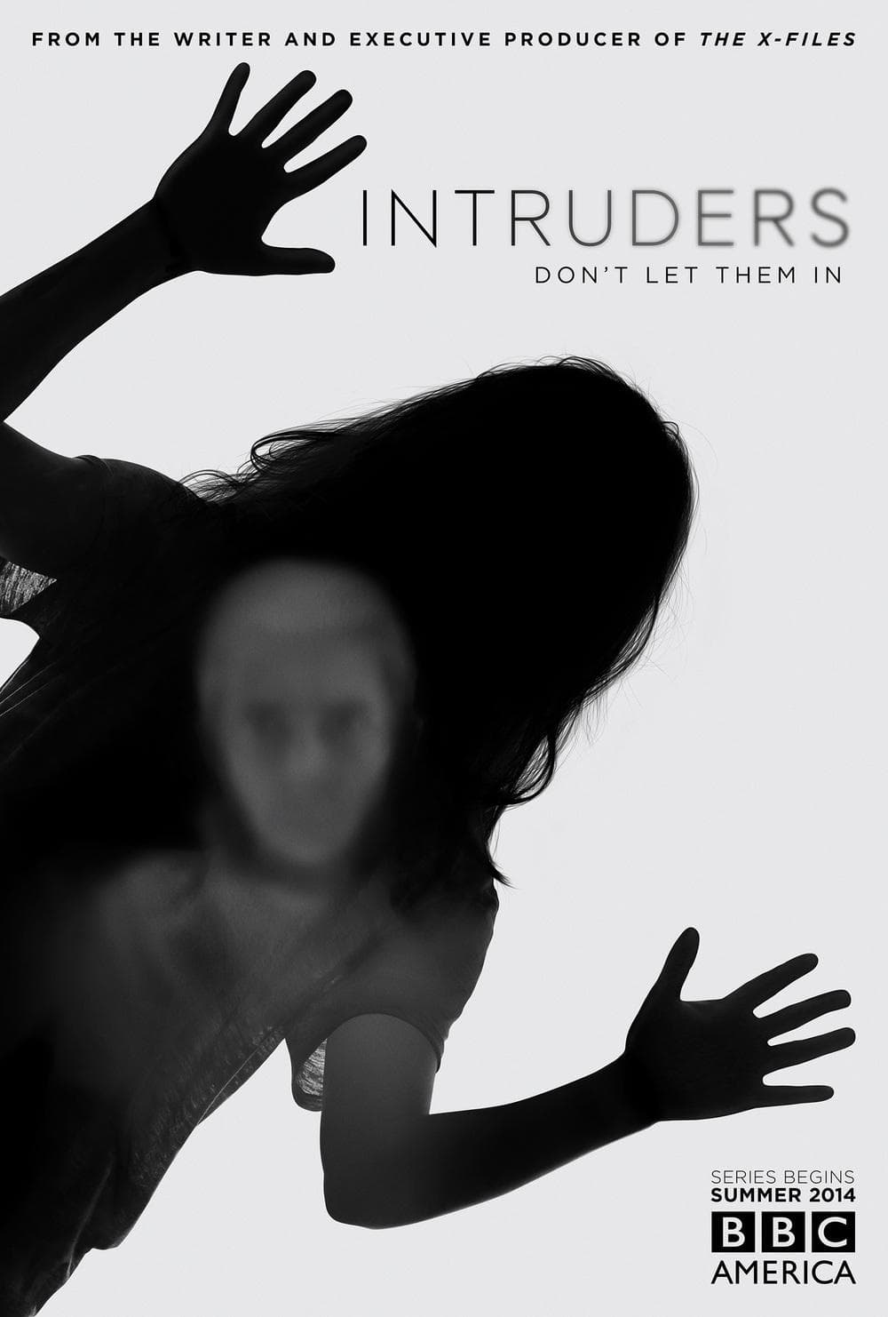 Intruders [Spanish]
