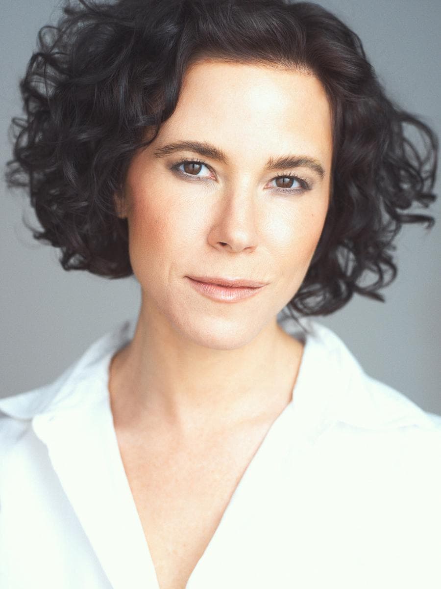 Laura Kamin
