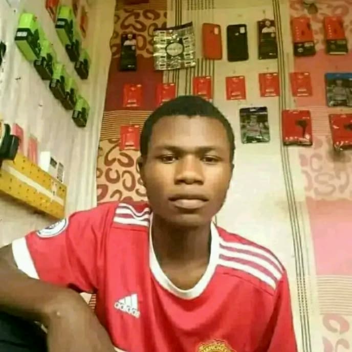 Muhammad uthman +265982990224