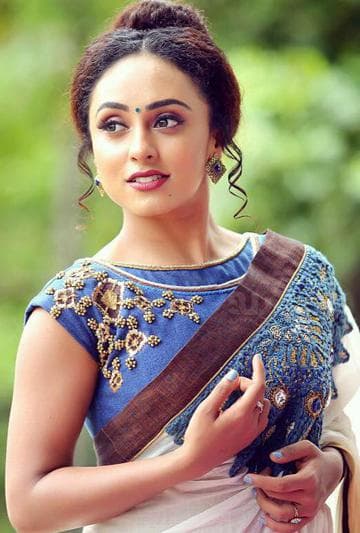 Pearle Maaney