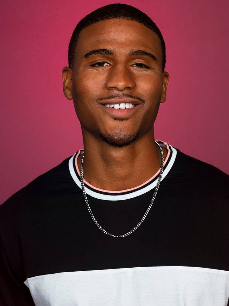 Aaron Cabello